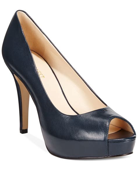 nine west navy blue platform pumps